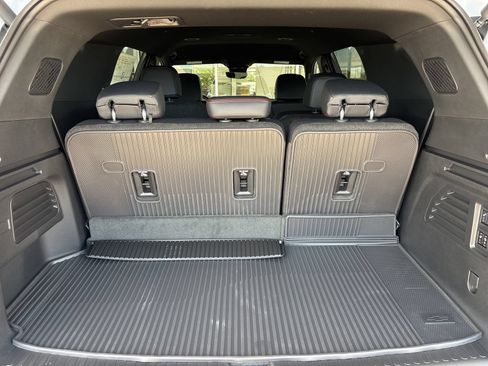 New 2026 Chevrolet Traverse RS w/ LPO, Floor Liner Package FWD image 18