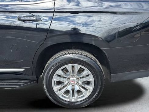 Used 2024 GMC Yukon Denali AWD/4WD image 34