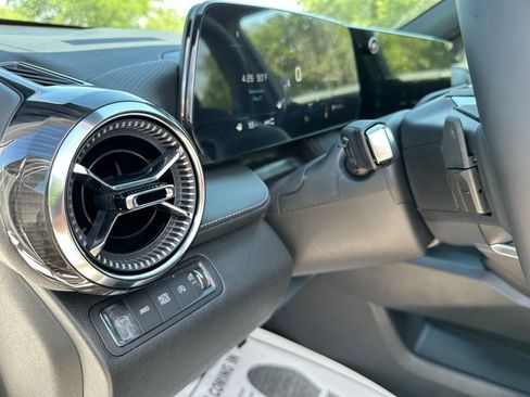 New 2026 Chevrolet Equinox LT image 47