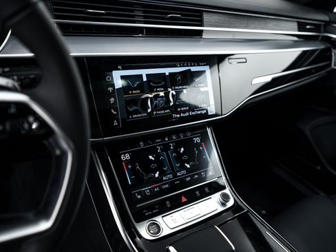 New 2026 Audi A8 L 3.0T AWD/4WD image 13