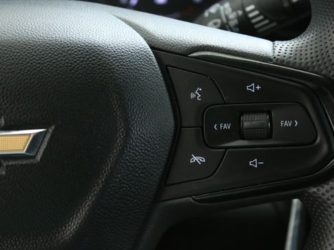 Used 2024 Chevrolet Trax LS FWD image 14
