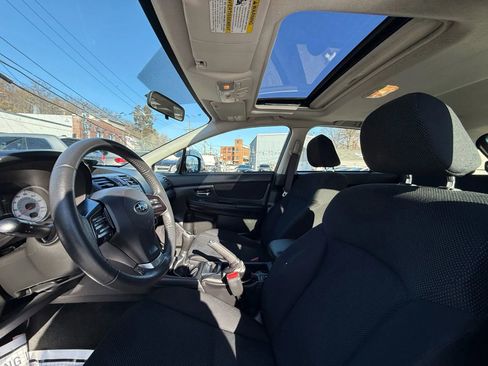 Used 2012 Subaru Impreza 2.0i Premium image 19