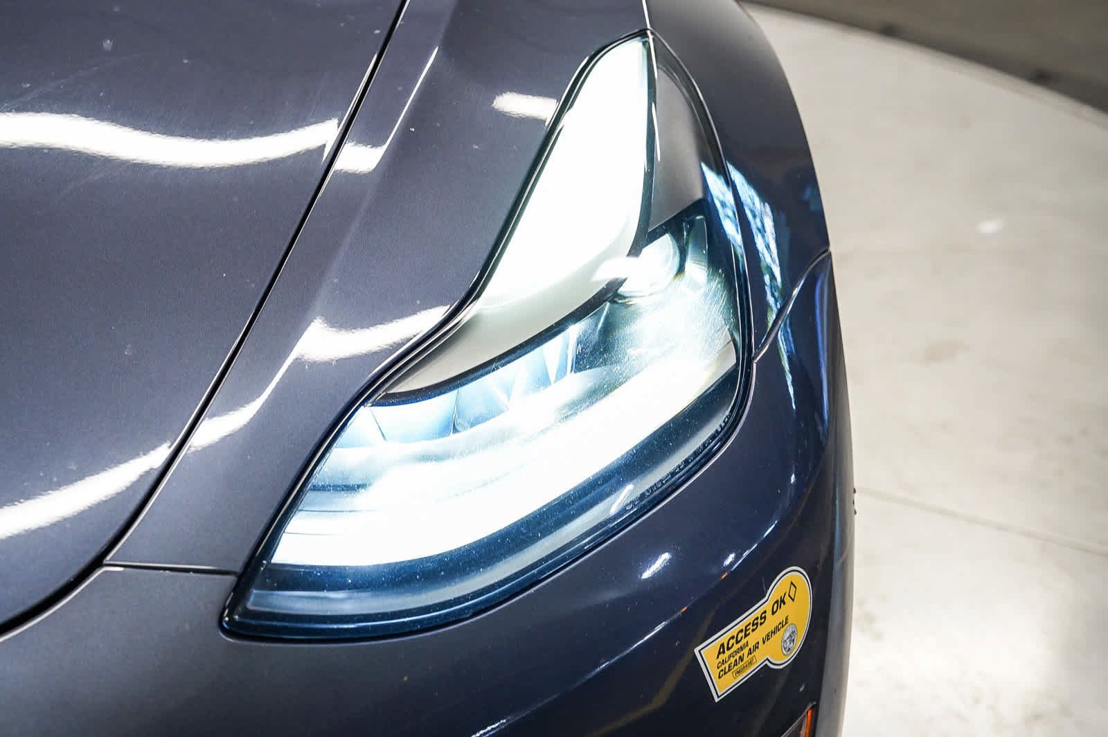 Used 2022 Tesla Model 3 RWD image 7