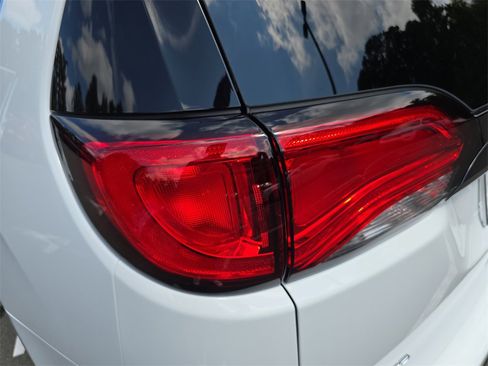 New 2026 Chrysler Voyager LX image 36