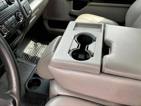 Used 2017 Ford F250 XL RWD image 15