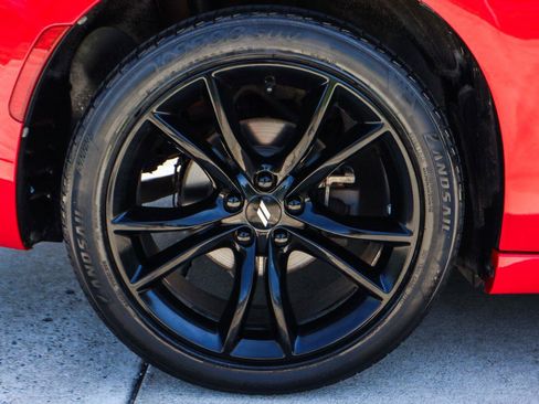Used 2018 Dodge Charger SXT Plus w/ Blacktop Package RWD image 17