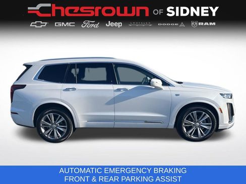 Used 2024 Cadillac XT6 Premium Luxury AWD/4WD image 4