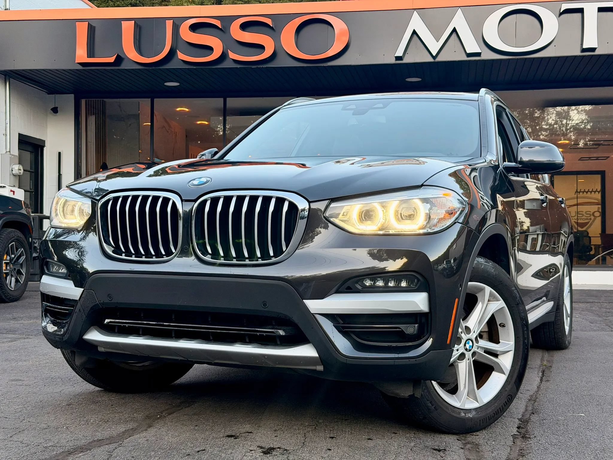 Used 2020 BMW X3 xDrive30i w/ Convenience Package AWD/4WD image 1