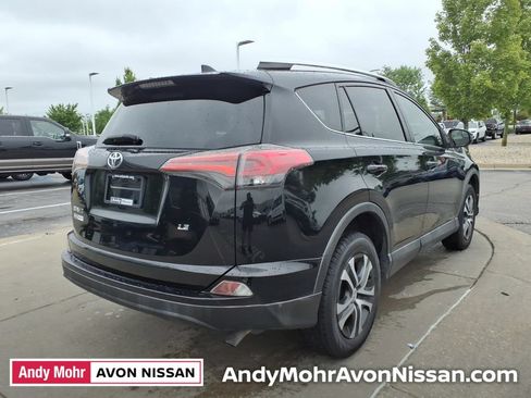 Used 2016 Toyota RAV4 LE FWD image 7