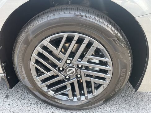 Used 2026 Nissan Sentra SV w/ Floor Mat Package FWD image 10