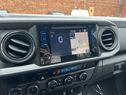 Used 2016 Toyota Tacoma SR