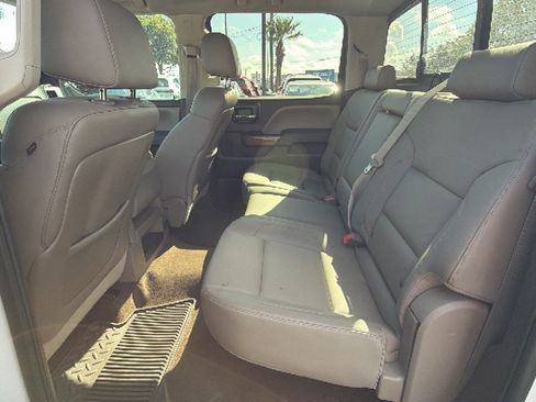 Used 2014 GMC Sierra 1500 SLT w/ SLT Crew Cab Value Package AWD/4WD image 23