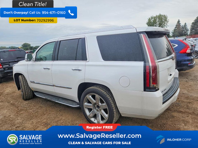 Used 2016 Cadillac Escalade Luxury AWD/4WD image 3