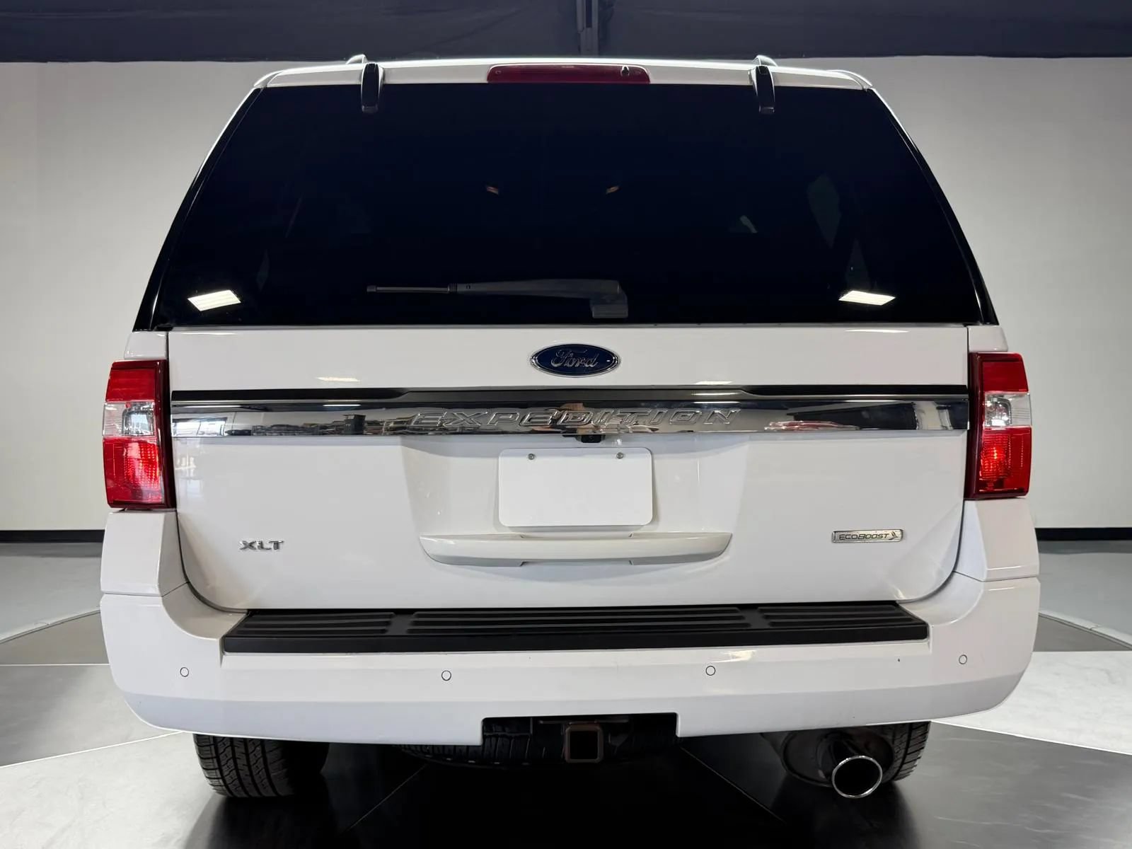 Used 2017 Ford Expedition 4WD image 5
