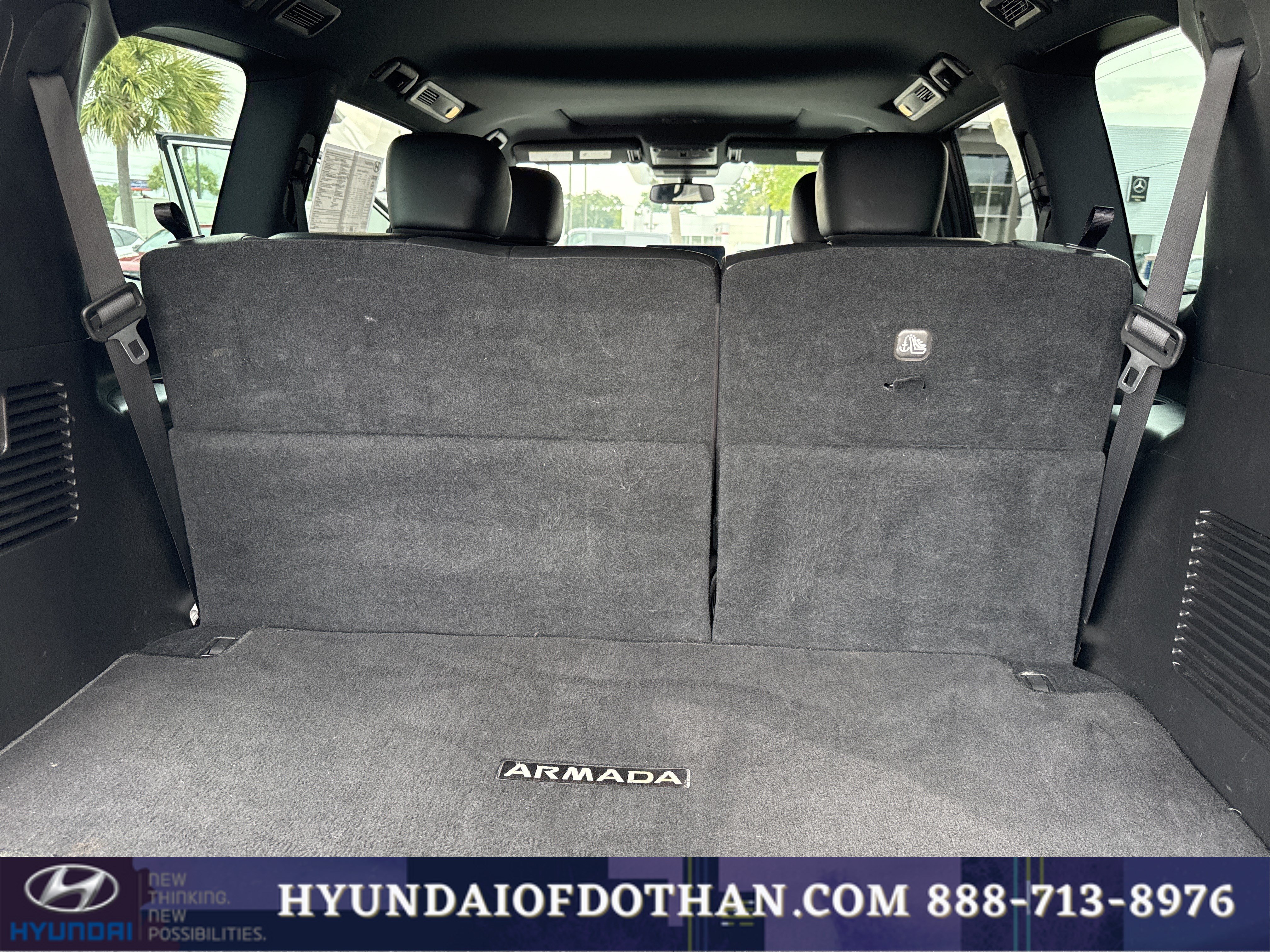 Used 2023 Nissan Armada SL w/ Midnight Edition Package RWD image 13