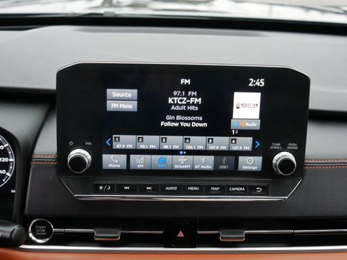 Used 2023 Mitsubishi Outlander SEL image 22