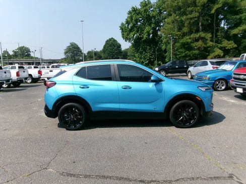 Used 2025 Buick Encore GX Sport Touring w/ Experience Buick Package FWD image 5