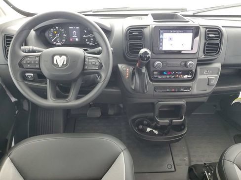 Used 2026 RAM ProMaster 2500 w/ Convenience Group FWD image 13