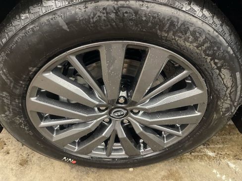 New 2026 Nissan Murano SL image 14