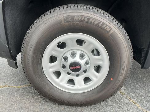 New 2024 GMC Sierra 3500 Pro w/ Convenience Package image 11