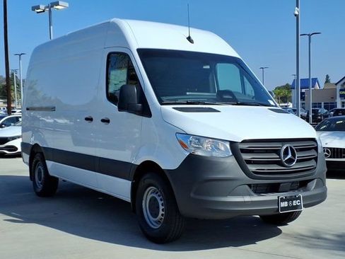 New 2026 Mercedes-Benz Sprinter 2500 image 18