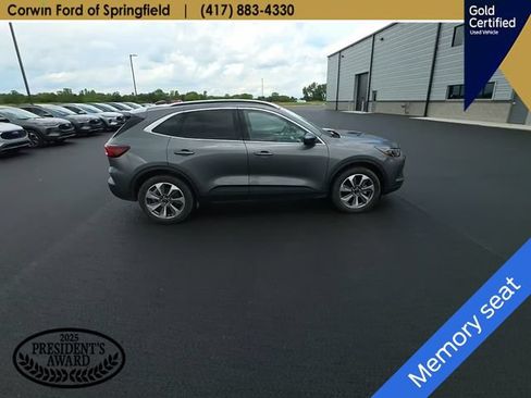 Used 2025 Ford Escape Platinum AWD/4WD image 13