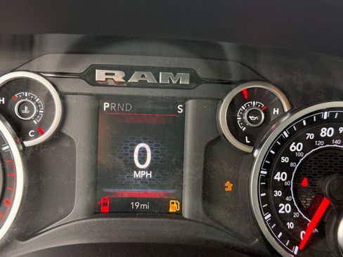 New 2026 RAM 2500 Big Horn AWD/4WD image 16