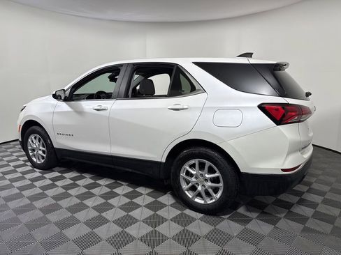Used 2024 Chevrolet Equinox LT image 4
