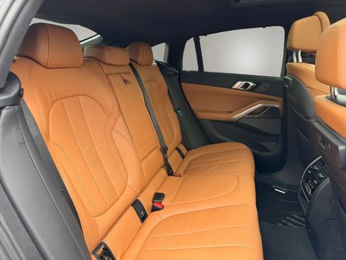 Used 2022 BMW X6 M50i w/ Executive Package image 40