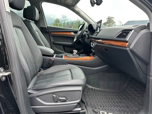 Used 2022 Audi Q5 2.0T Premium Plus image 11