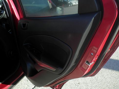 Used 2021 Ford EcoSport SE w/ Interior Protection Package image 24