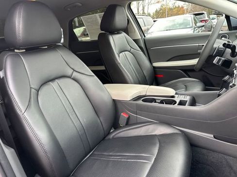 Certified 2024 Hyundai Sonata SEL image 19