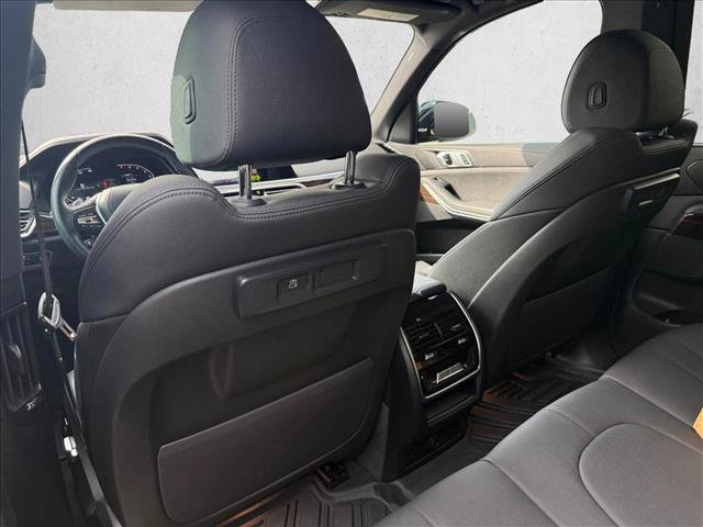 Used 2021 BMW X5 sDrive40i w/ Convenience Package RWD image 18