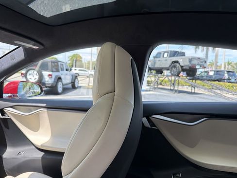 Used 2019 Tesla Model S Long Range AWD/4WD image 12