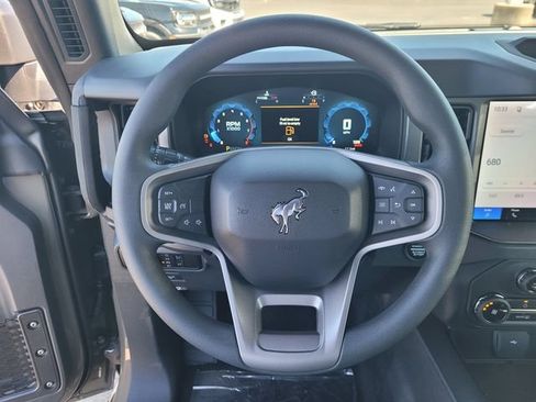New 2026 Ford Bronco 2-Door AWD/4WD image 9