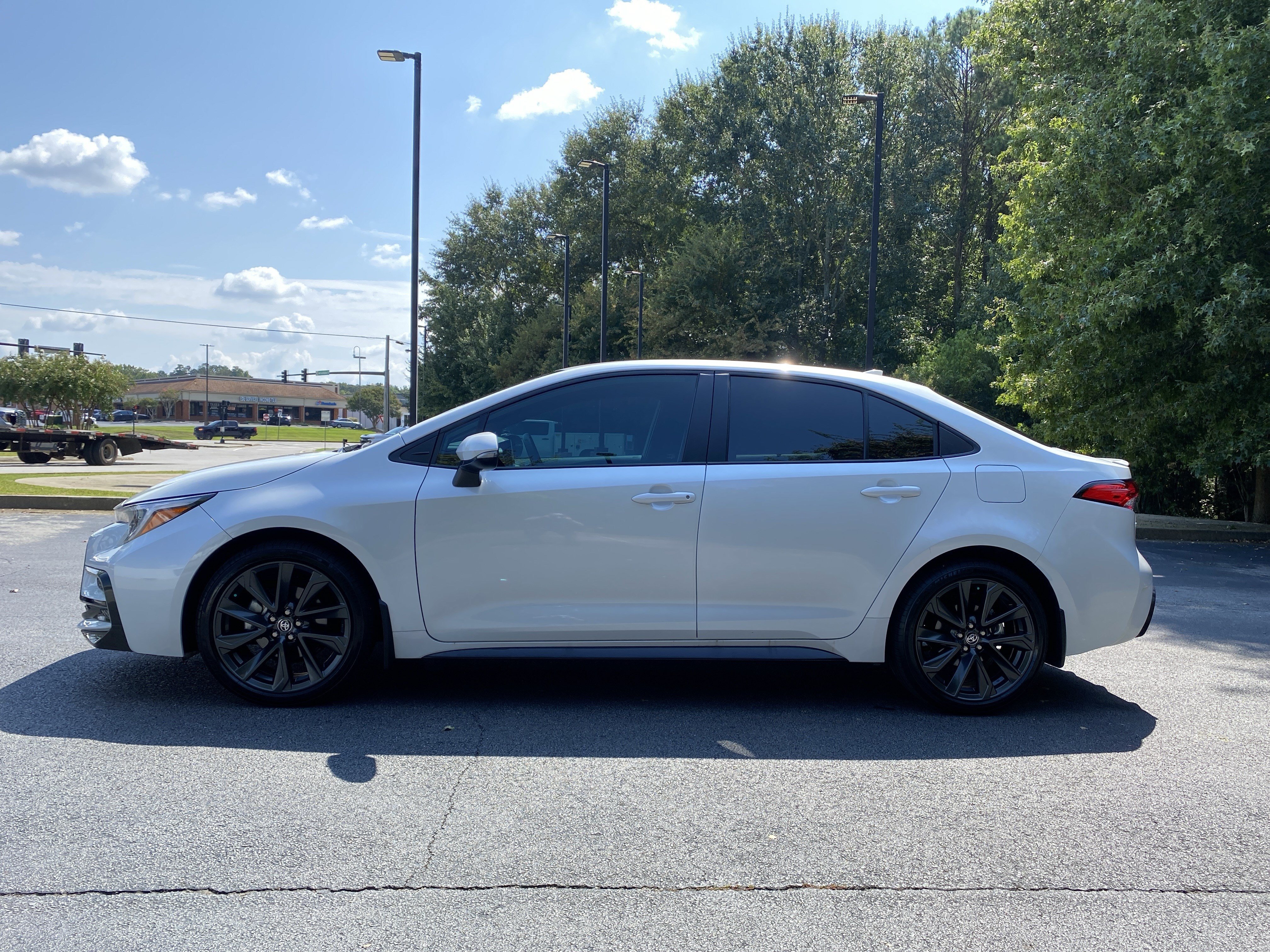 Used 2026 Toyota Corolla SE FWD image 6