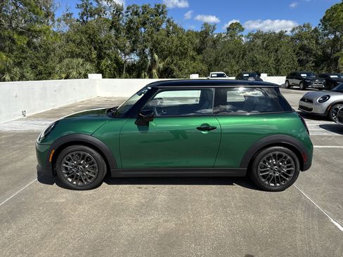 New 2026 MINI Cooper 2-Door Hardtop image 4