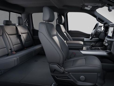 New 2025 Ford F150 XLT w/ Equipment Group 303A High image 28