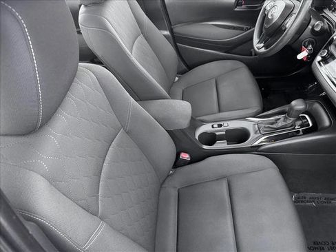 Used 2024 Toyota Corolla LE image 19