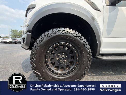 Used 2020 Ford F150 Raptor w/ Equipment Group 802A Luxury AWD/4WD image 12