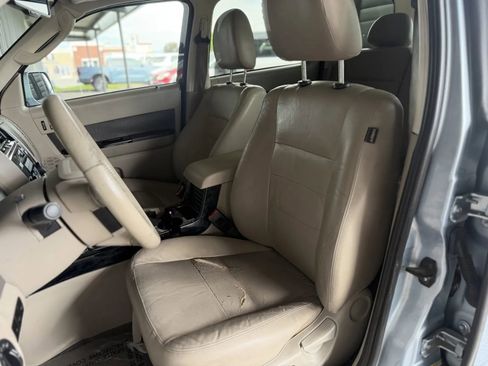 Used 2009 Ford Escape Limited FWD image 15