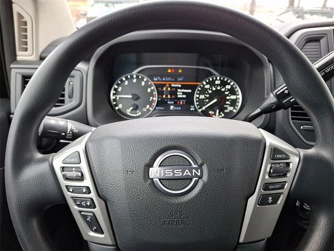 Used 2023 Nissan Titan SV w/ Accessory Utility Package image 19