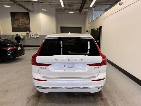 Used 2023 Volvo XC60 B5 Plus w/ Protection Package Premier image 4