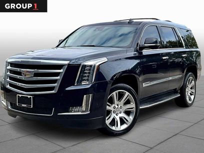 Used 2017 Cadillac Escalade Luxury