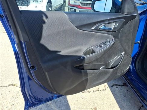 Used 2023 Chevrolet Malibu LT image 19