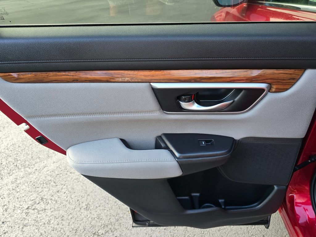 Used 2021 Honda CR-V EX image 8
