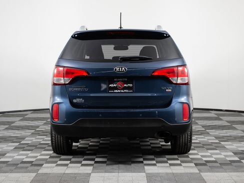 Used 2014 Kia Sorento EX image 6