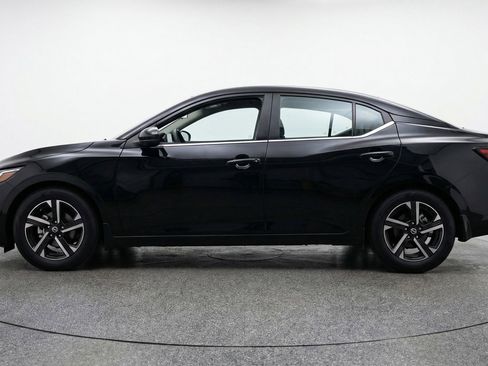 Used 2025 Nissan Sentra SV image 5