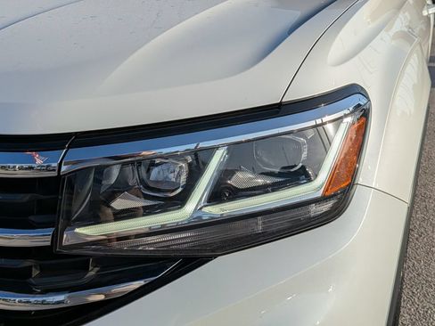 Certified 2023 Volkswagen Atlas SEL AWD/4WD image 7