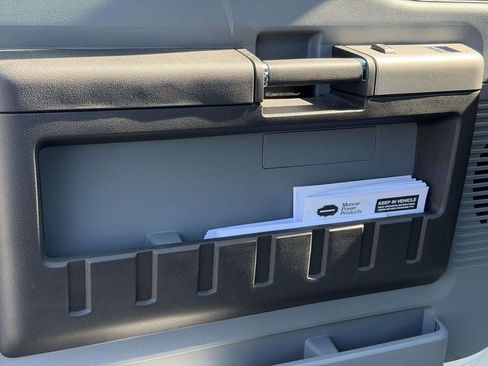 New 2027 Ford F750 2WD Regular Cab Super Duty image 7